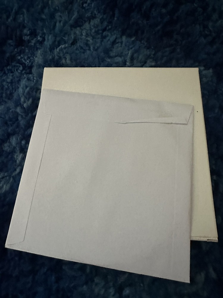 Avid Studio WW With Serial Number, Gen Support & Service Code - CDs Still Sealed