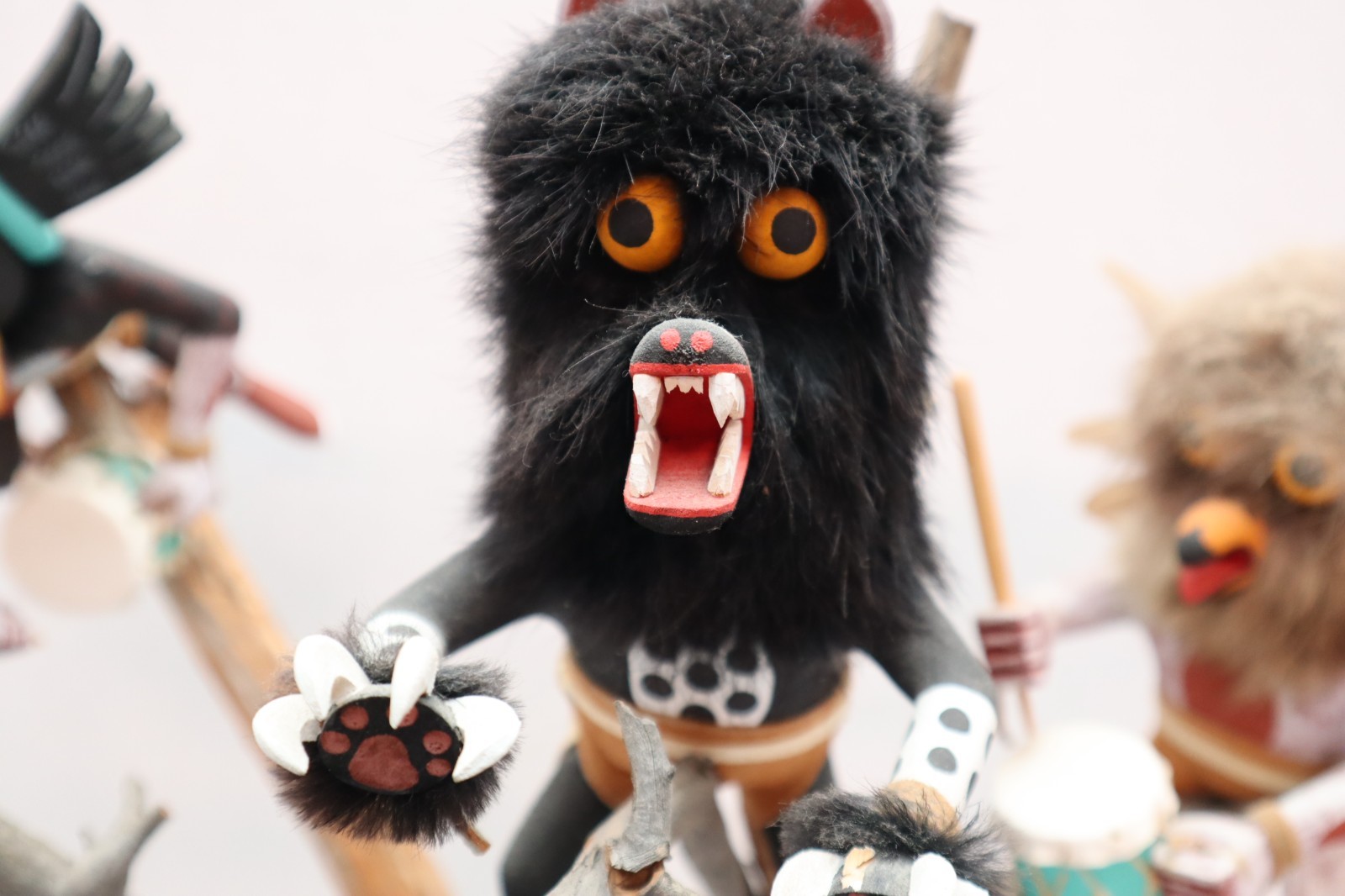 VTG Hopi Pueblo Kachina Doll Scene Native American Climbing TREE Sculpture 22"