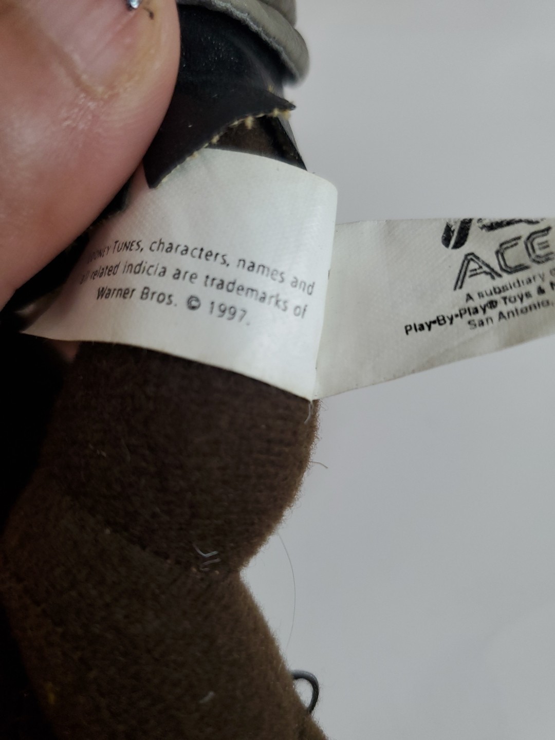 TAZ TASMANIAN DEVIL Plush LOONEY TUNES By Ace About 10 Inches With Tags 1996