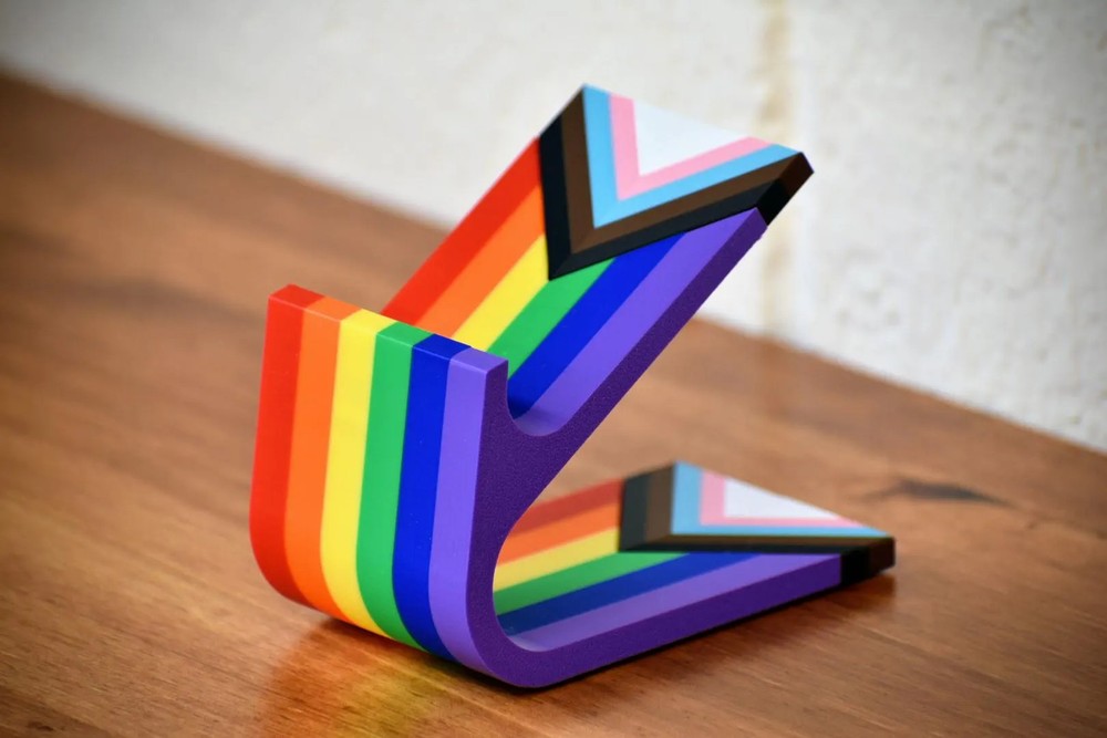 Pride Controller Stand - 3D Printed
