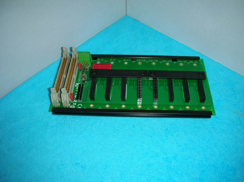 1PC USED OPTO22 SNAPD8M