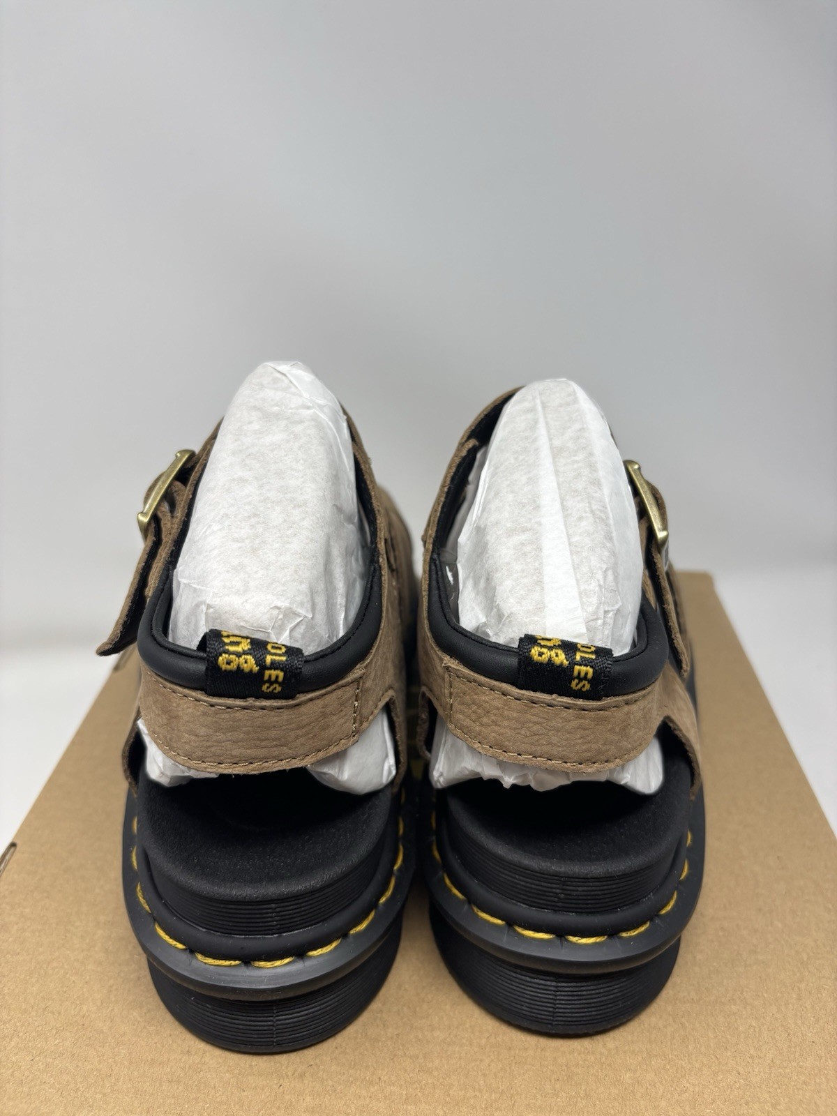 Dr Martens Blaire Savannah Tan Sandal Tumbled Nubuck 31735439 Womens Size 8