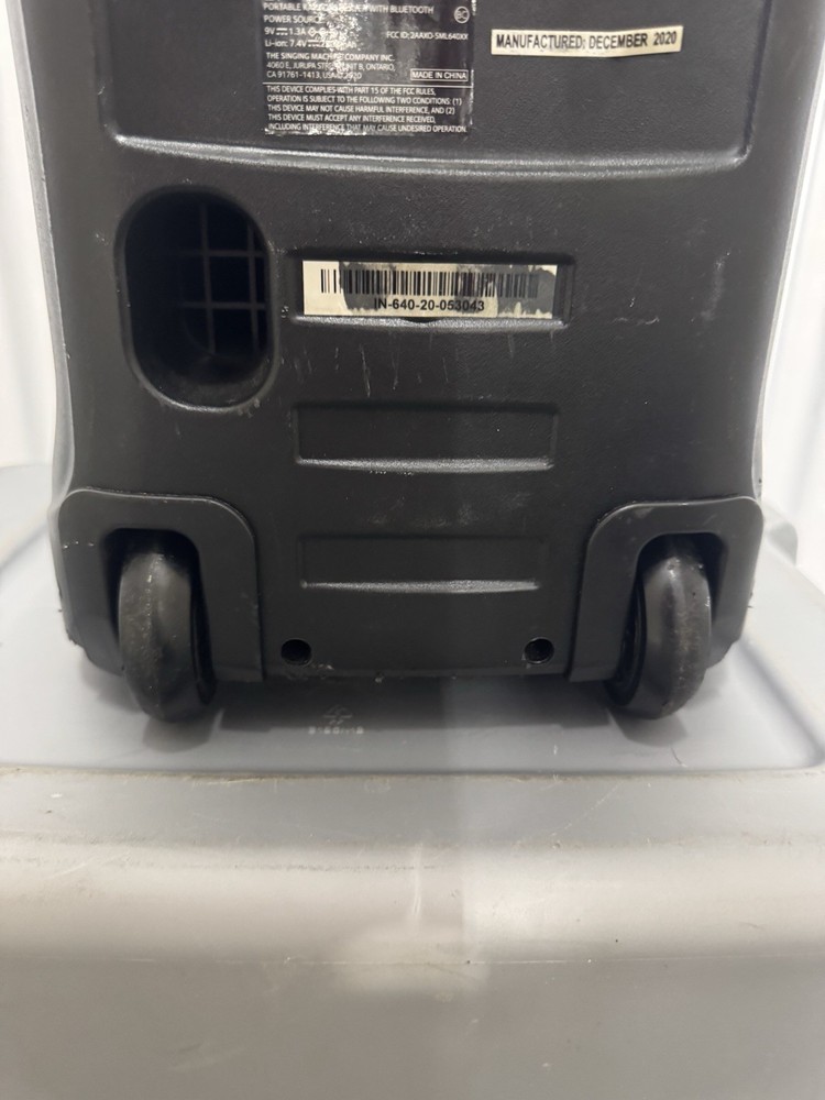 SINGING MAchine disco led KARAOKE SYSTEM BLUETOOTH Untested SKU:C