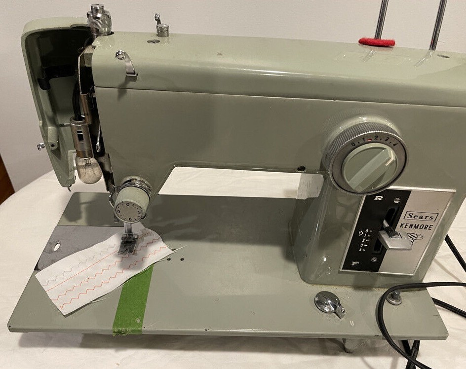 VINTAGE Sears Kenmore Sewing Machine 158.130