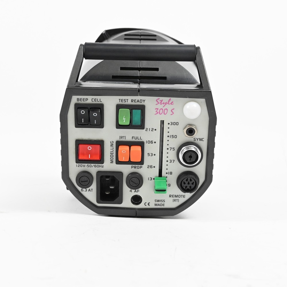 Elinchrom Style 300s Monolight Studio Flash 300ws #774