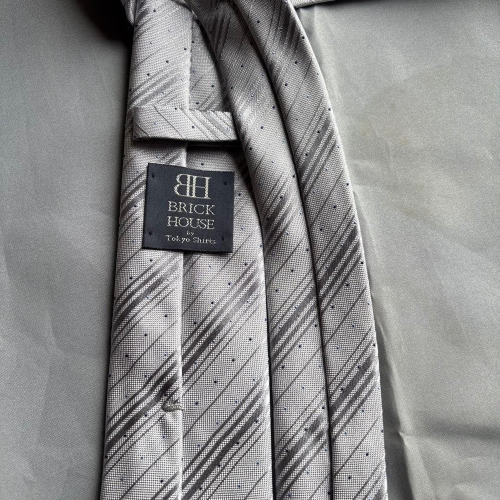 BRICK HOUSE Gray Striped Tie Mickey