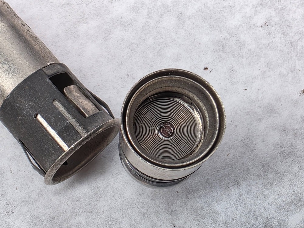 71-87 Toronado Cigarette Lighter w Element PONIN49300