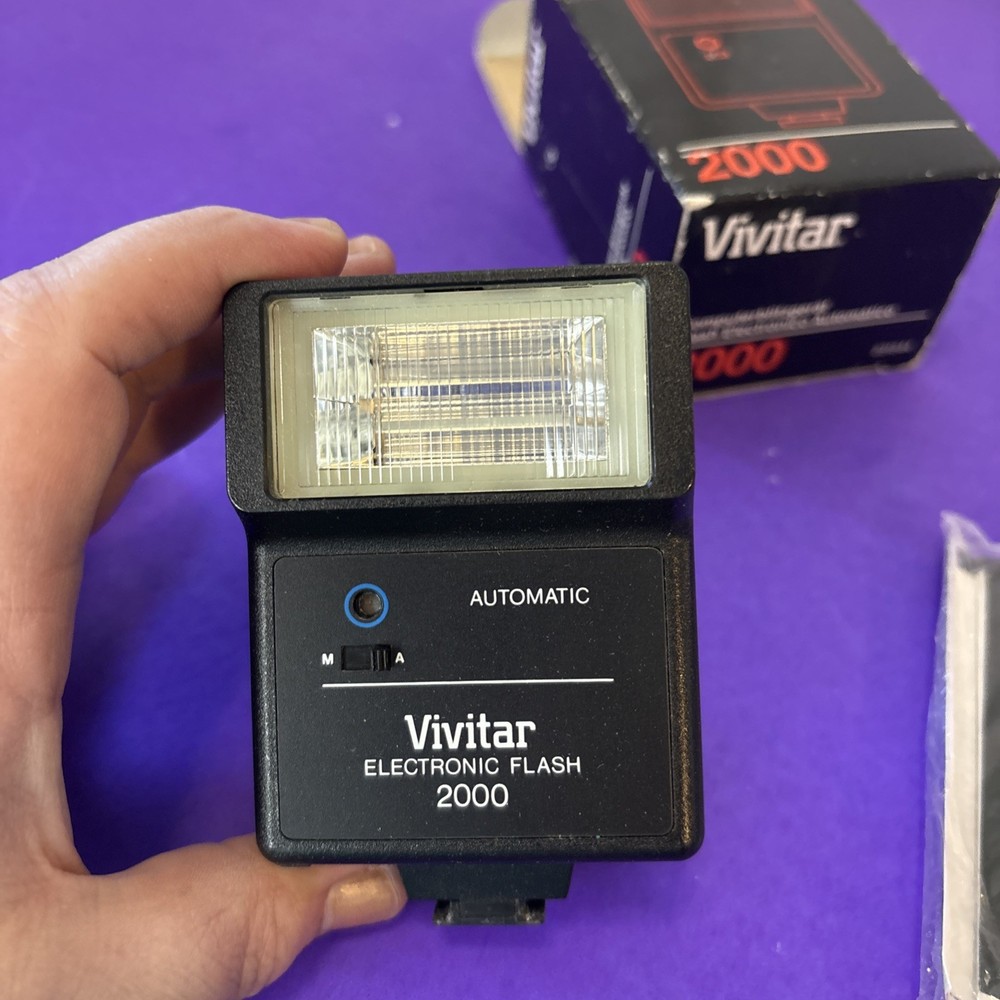Vivitar Automatic Electronic Flash 2000 Hot Shoe Mount Universal Auto Manual