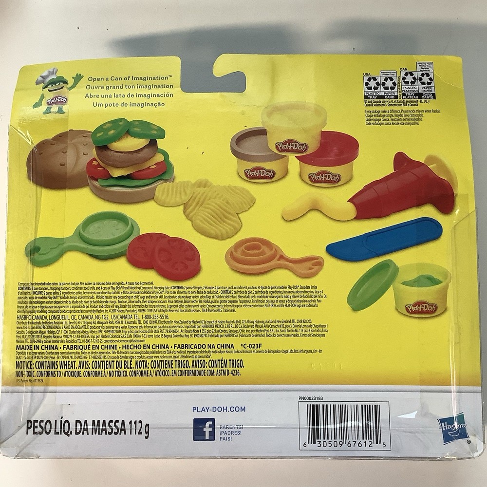 Play-Doh Kitchen Creations Burger Bash Set New In Box