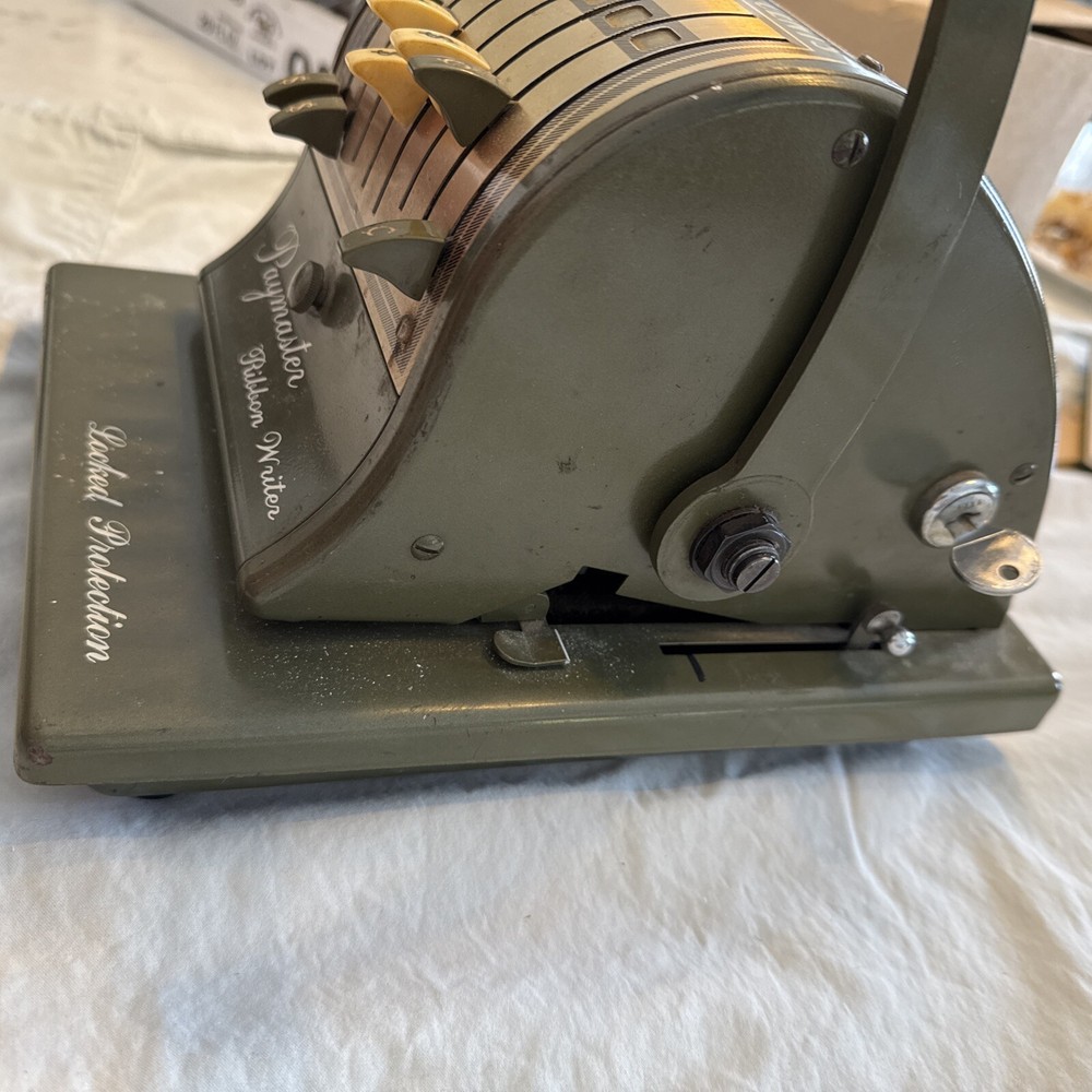 Paymaster Ribbon Writer Series 8000 With Key