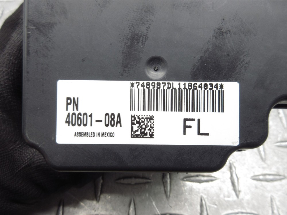 2012 Harley Electra Glide Limited FLHTK ABS Pump Brake Module Control Unit OEM