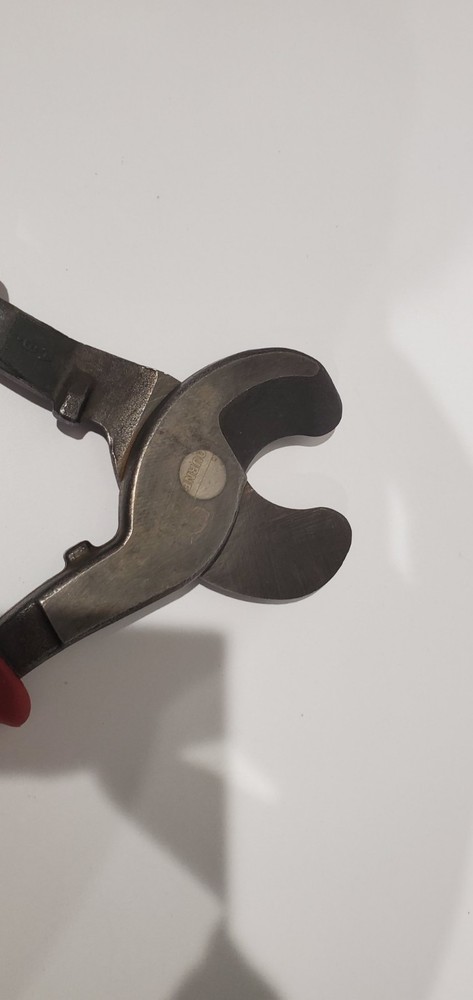 Klein Tools Journeyman Cable Cutter