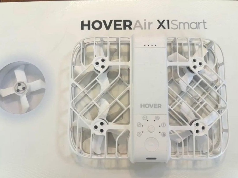 Hoverair X1 Smart Drone White Compact Portable Ai-powered Gesture Control