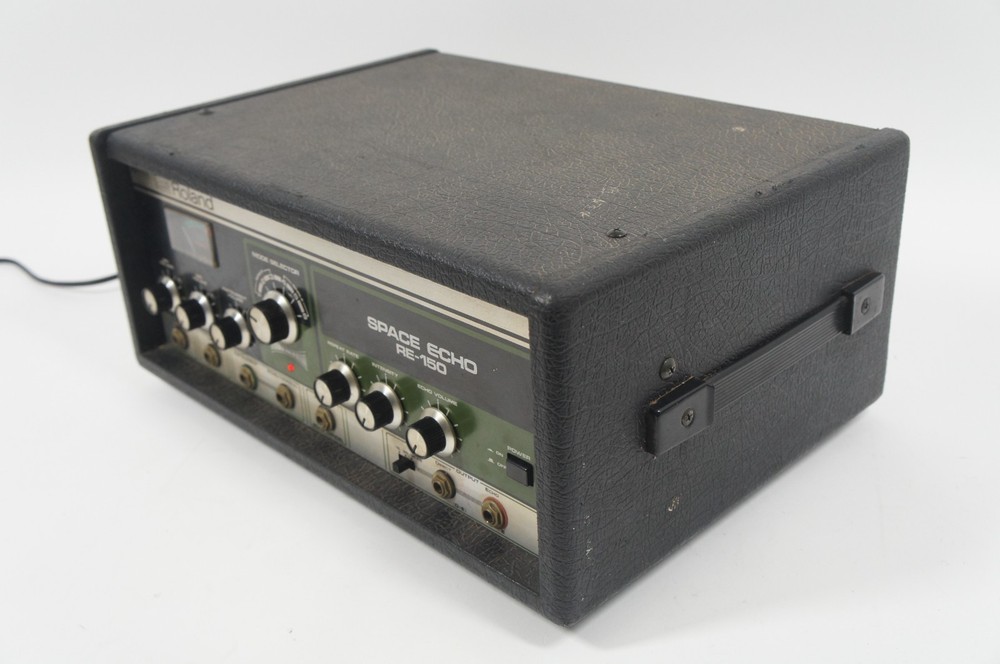 Roland RE-150 SPACE ECHO ANALOG TAPE ECHO DELAY EFFECT