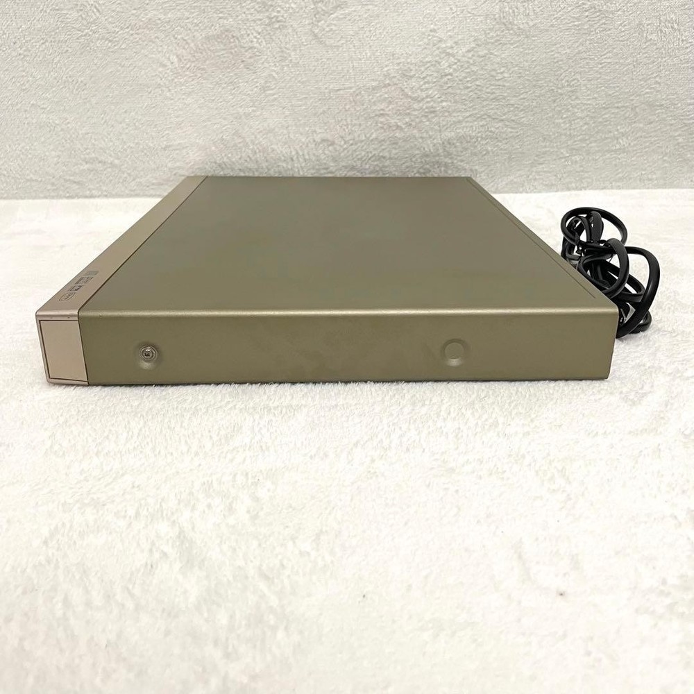 YAMAHA DVD-S657 Universal Player CD SACD DVD Remote Slim Tested FullyFunction