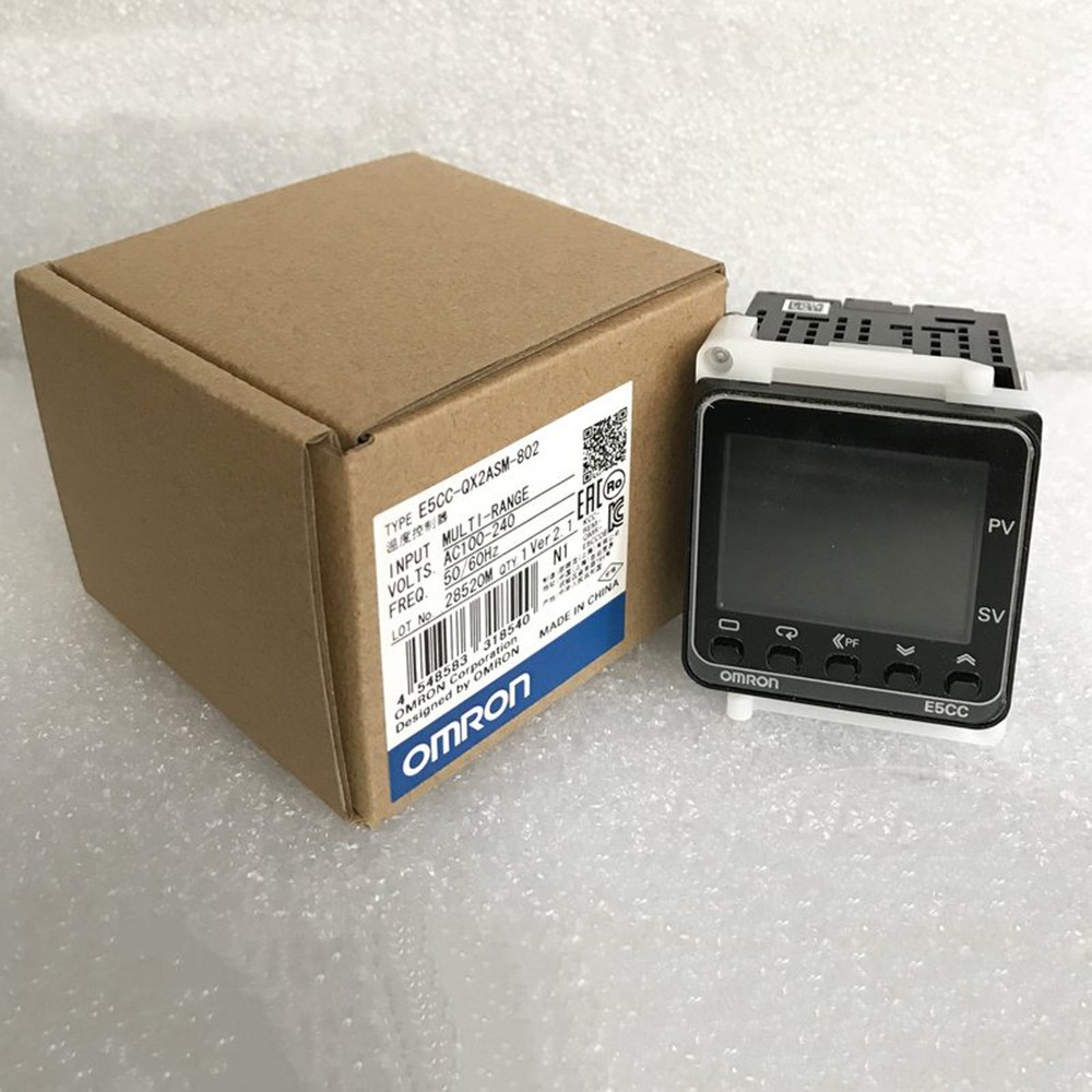 Omron E5CC-QX2ASM-802 Temperature Controller New One E5CCQX2ASM802 /S