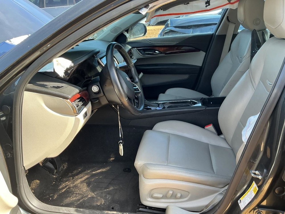 ATS 2016 Glove Box 4963452