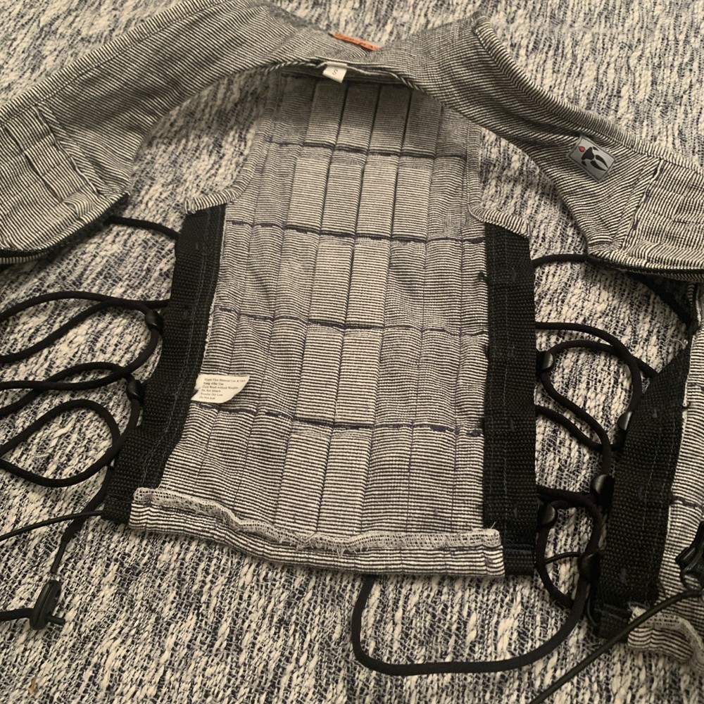 Hyperwear Hyper Vest PRO Weighted UNISEX Small Black & Silver