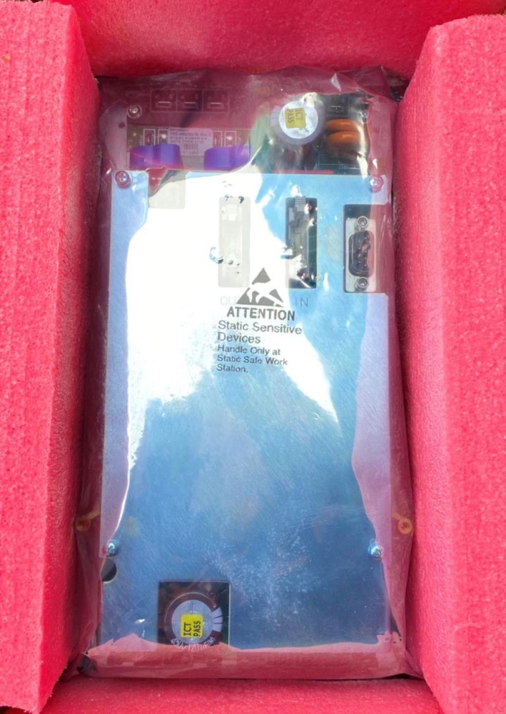 STAUBLI SERVOTRONIX PRD-0046000Z-33 Robot Controller (NEW)