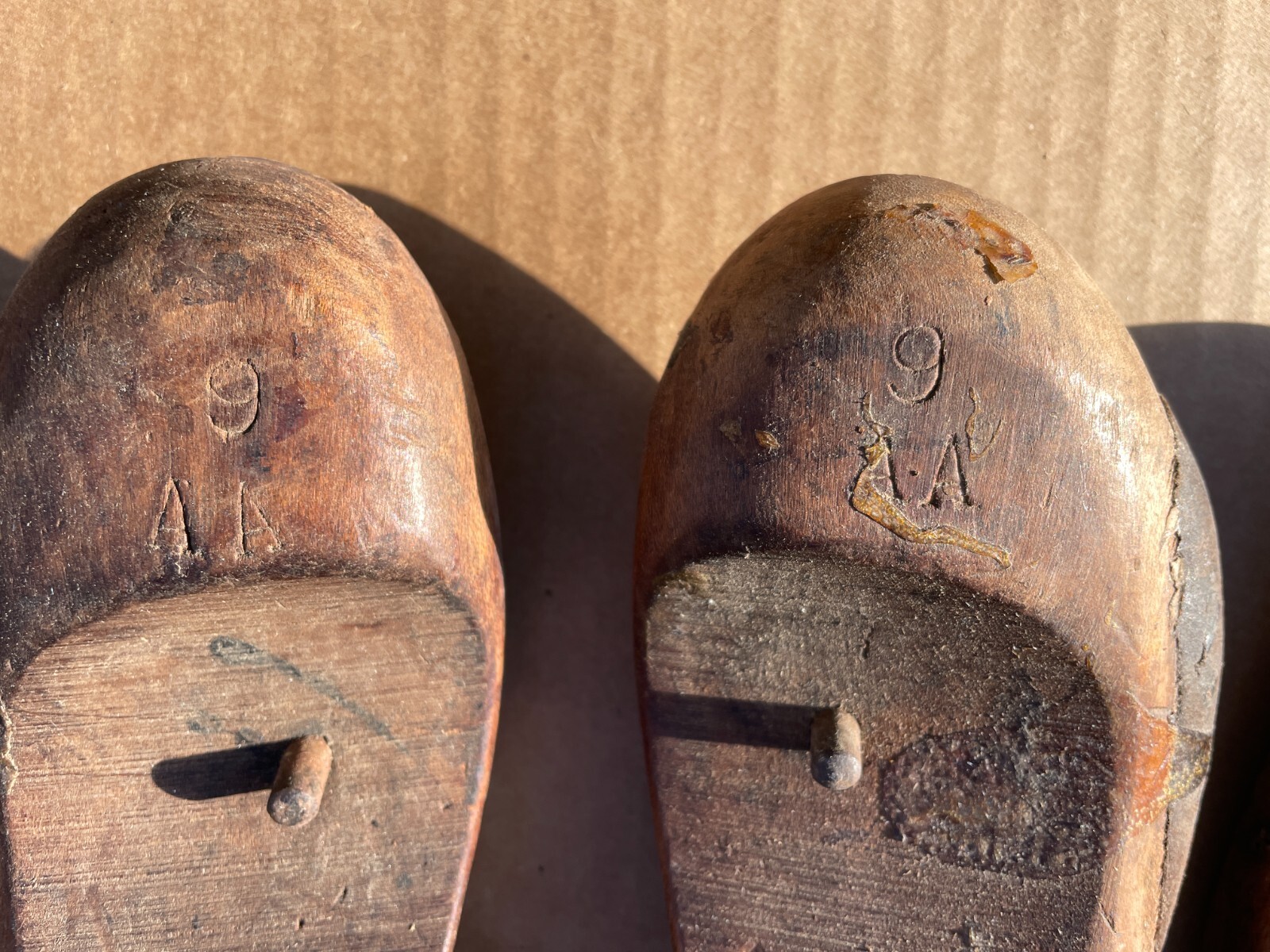 OUTSTANDING Lot of (7) Antique Wood Adult SHOE LASTS Forms Cobbler Molds