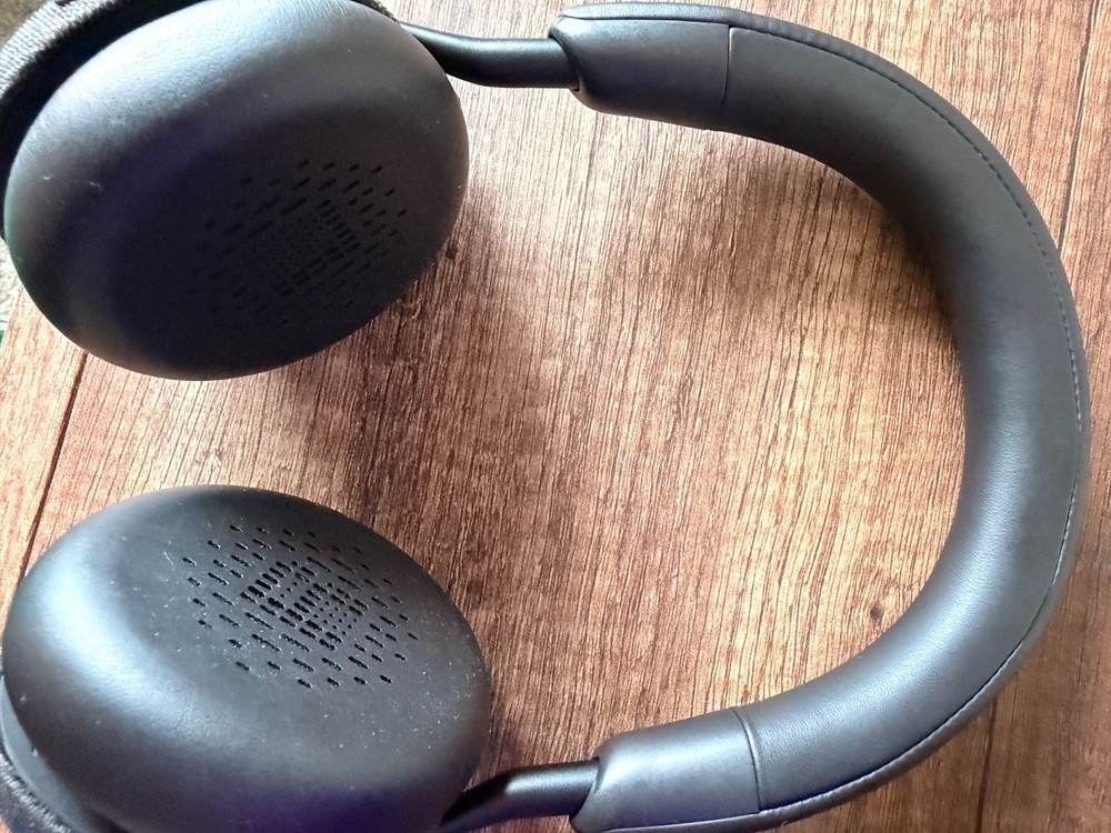 Dell Pro Wireless ANC Bluetooth Headset w/Microphone WL5024