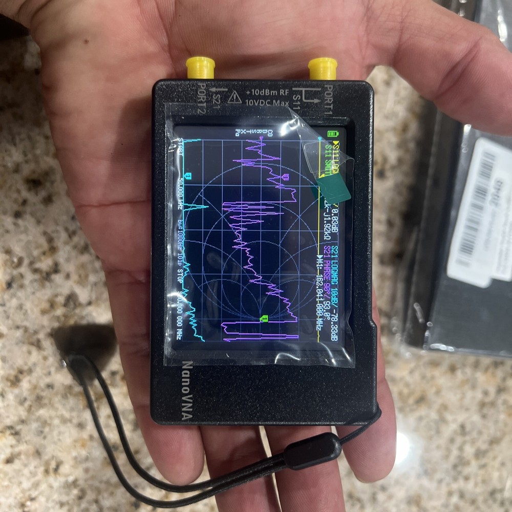 NanoVNA Very Tiny Handheld Vector Network Analyzer