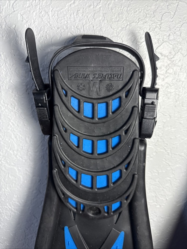 Atomic Aquatics Open Heel Split Fins Natures Wing MEDIUM Blue