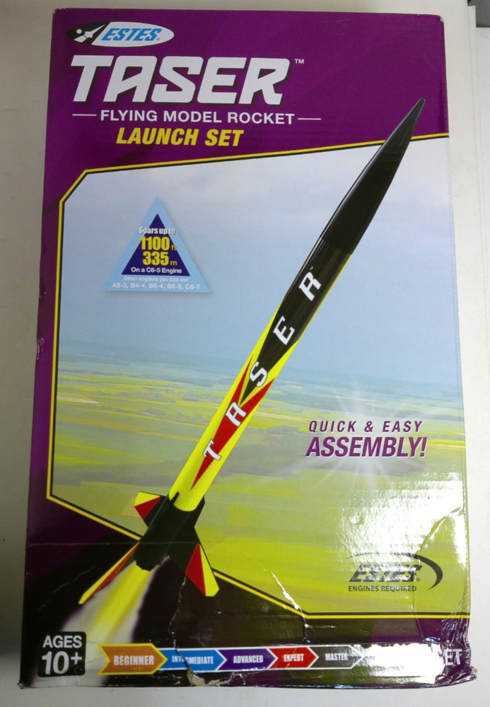 Estes 1491 Taser Flying Model Rocket Launch Set - BOX DAMAGE