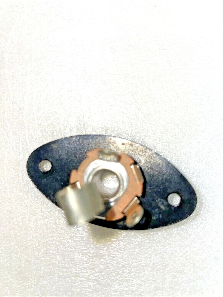 Electric Guitar Output Jack With Black Collar