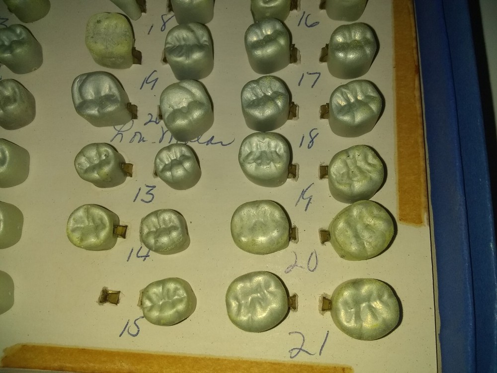 VINTAGE MASEL Burnout Pattern CROWNS