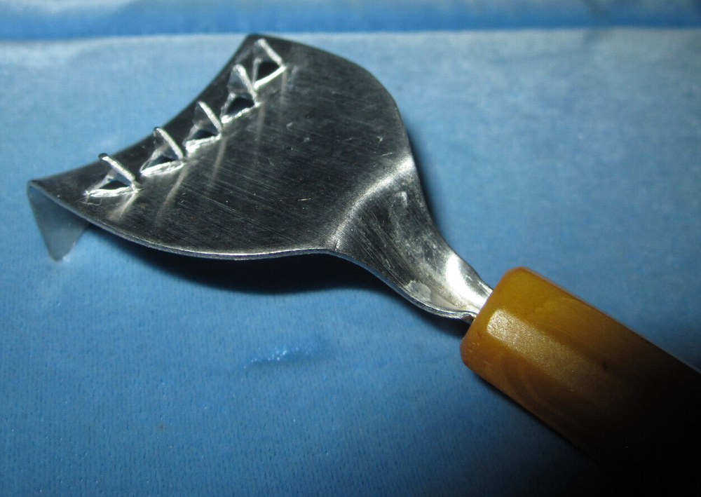 Vtg butterscotch Bakelite handled citrus zester bar tool