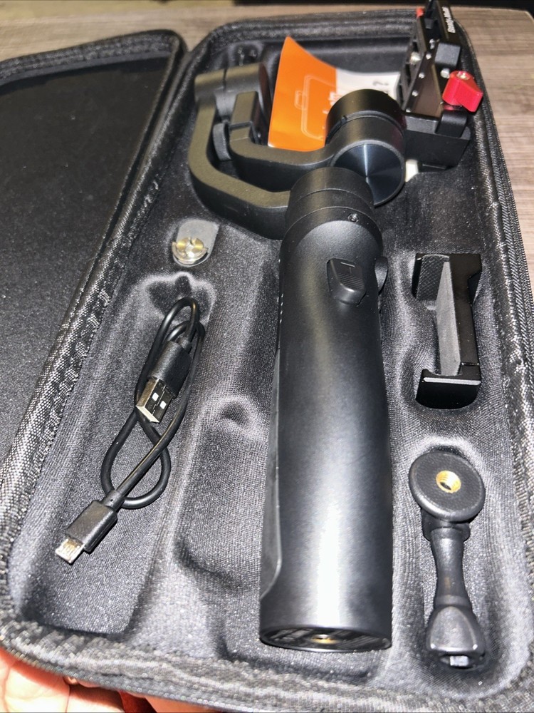 3AXIS HANDHELD STABILIZING GIMBAL FOR COMPACT DIGITAL CAMERA