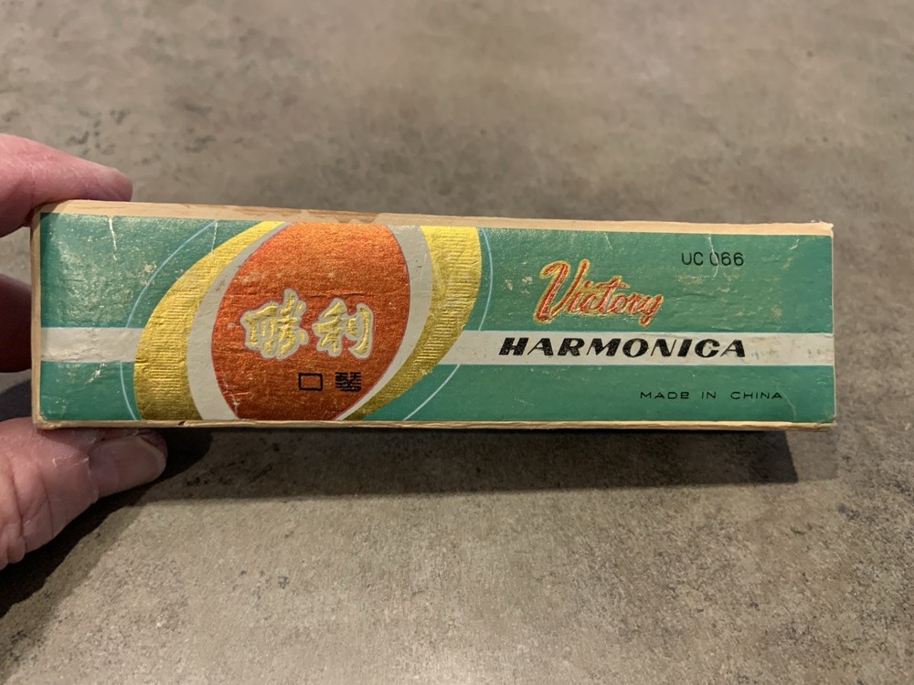 Vintage Victory Harmonica UC066 - Original Box