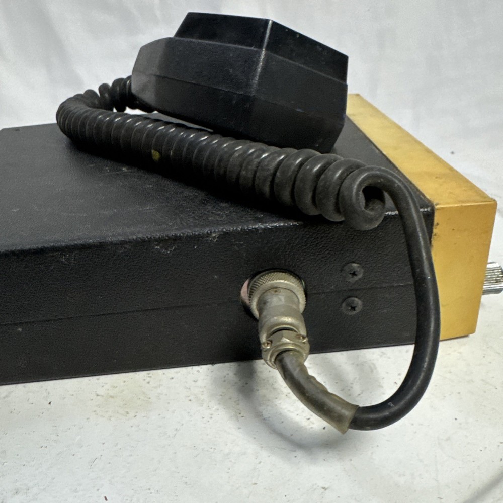 Vintage Pace 8046 CB with Microphone