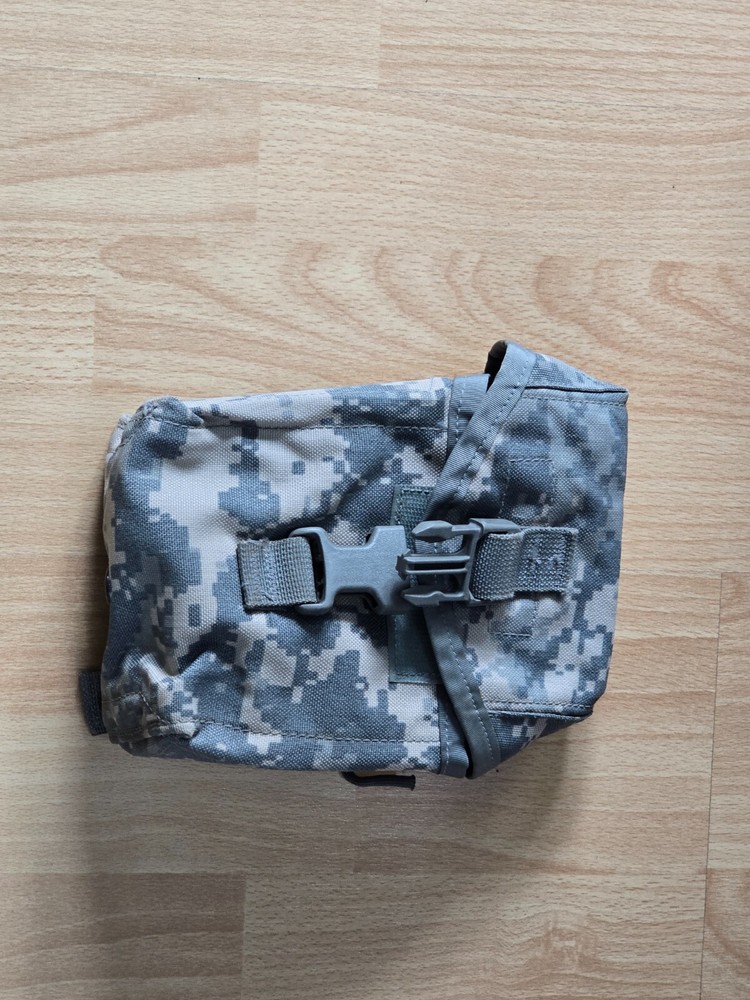 USGI ACU Molle II IFAK (Improved First Aid Pouch) w/Insert, Grade A