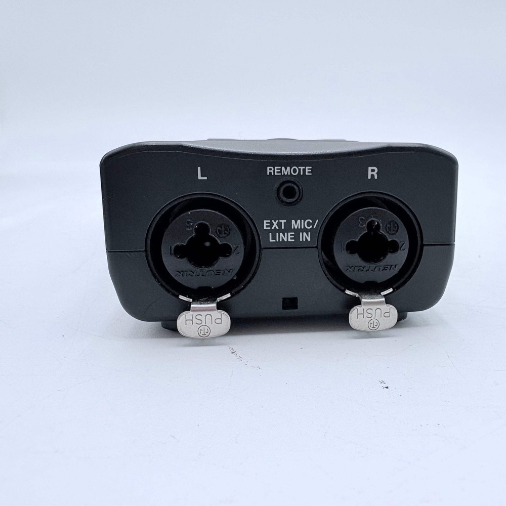 Tascam DR-40 Linear PCM Recorder