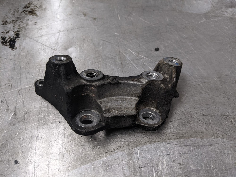 Accessory Bracket For 14-15 Ram 1500 3.0 Diesel