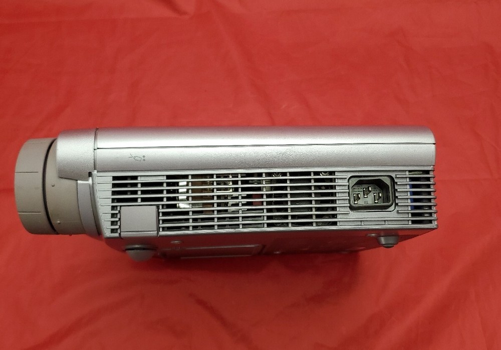 InFocus Projector Model LP500