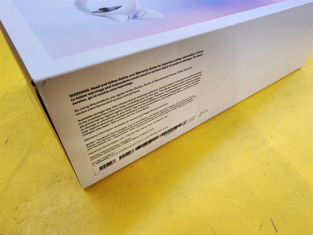 ⭐️⭐️⭐️⭐️⭐️ Oculus Quest 2 **OEM BOX ONLY** w Manuals