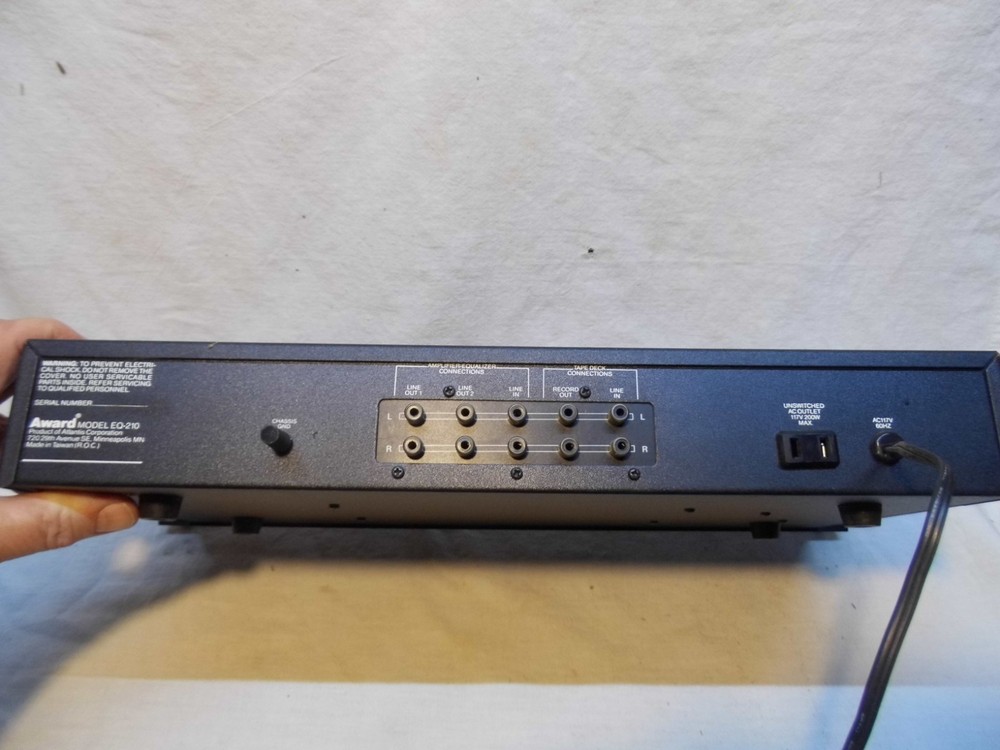 AWARD GRAPHIC EQULIZER EQ~210~USED & TESTED