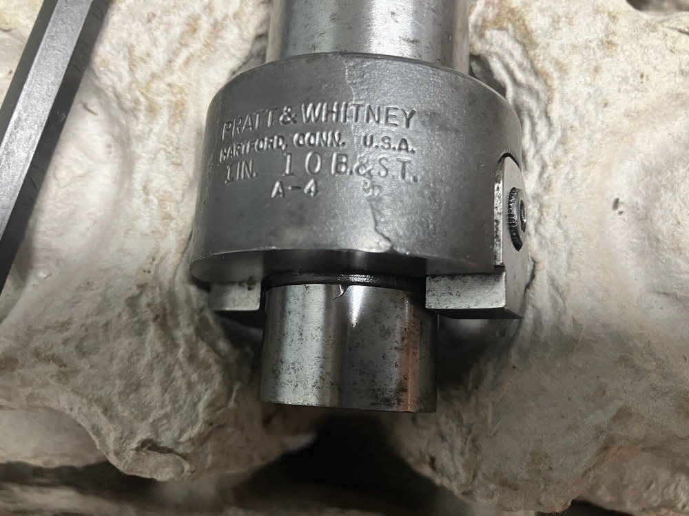 Pratt Whitney Tool Holder