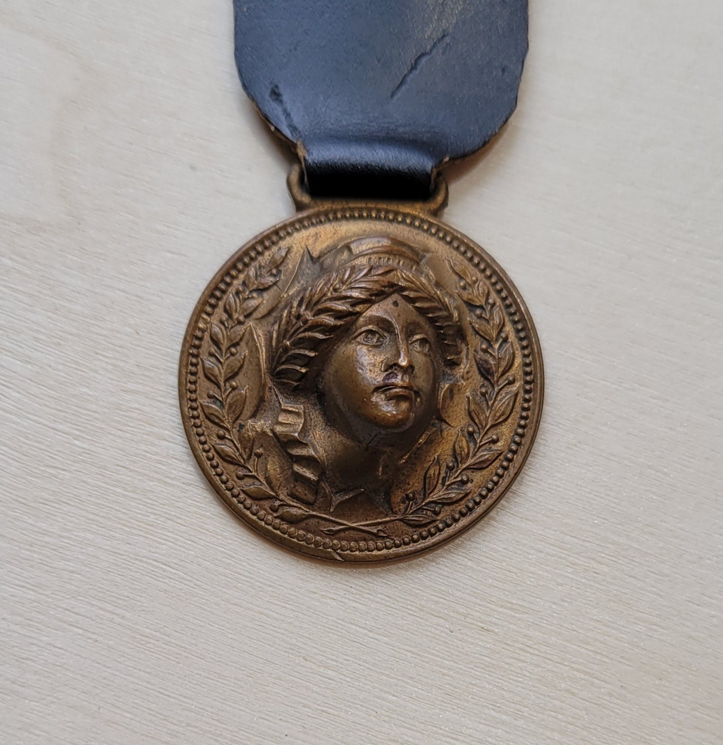 Antique Lady Liberty Woman Head Relief Pop Out Bronze Medal Fob Leather Strap