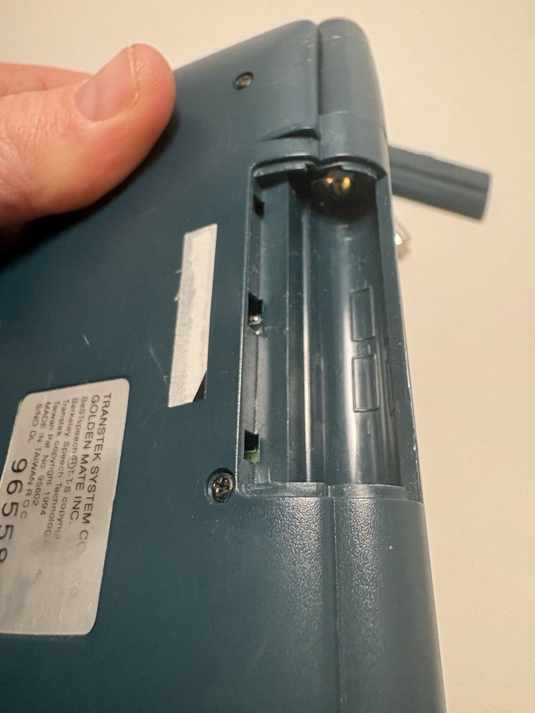 1994 Golden VEC-888 Multi-language Dictionary/organizer