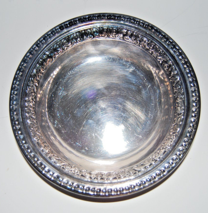 Vintage Reed & Barton 1201 Silver Plate Filigree Trim Bowl About 6 1/8"