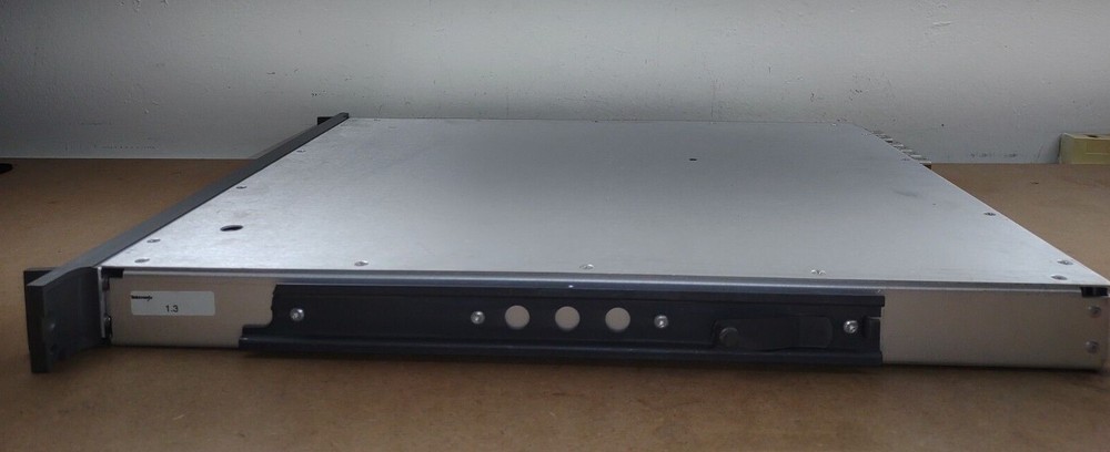 Tektronix SPG-271 (PAL SYNC GENERATOR)