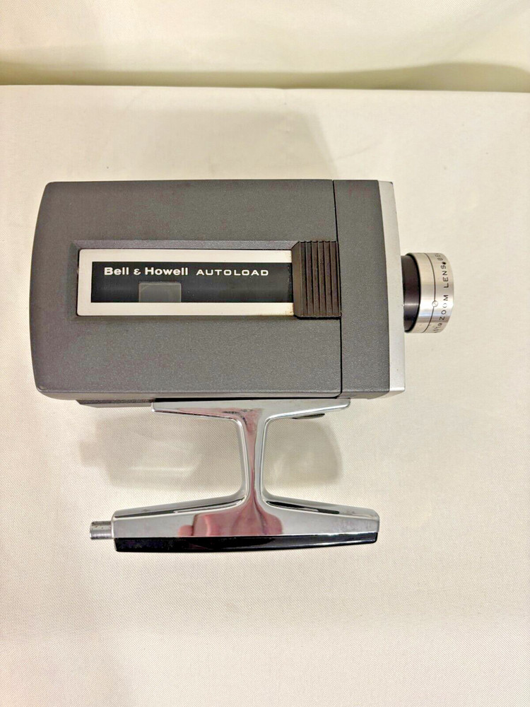 Bell & Howell Autoload Super 8 Camera Zoom Optronic Eye w case (C109)