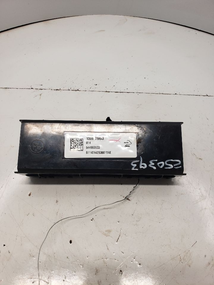 Used A/C Temperature Control Module fits: 2014 Buick Regal Temperature center da