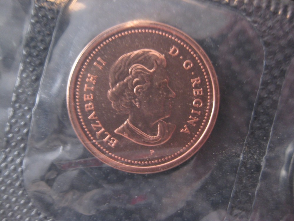 2004 Canadian Prooflike Penny ($0.01)