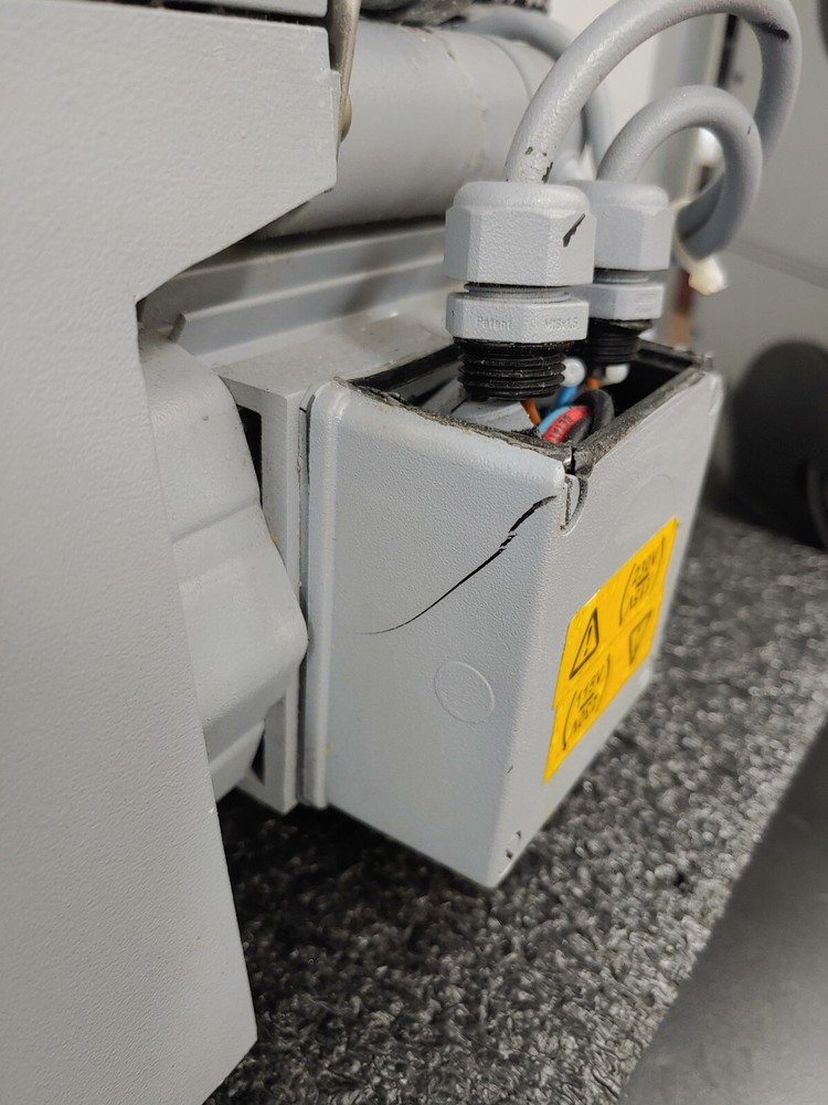 VACUUBRAND ME 2SI Diaphragm Pump