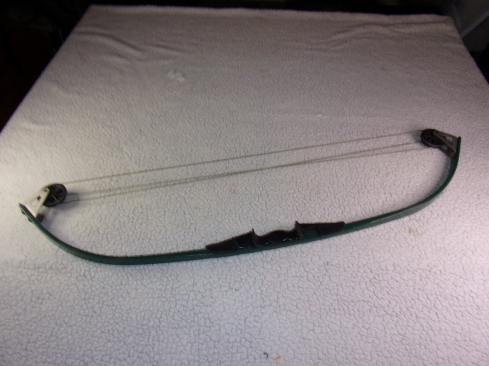 Vintage Indian Spirit 218 Compound Bow